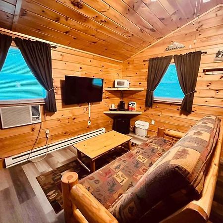 Willow Cabin Thompsonville Екстер'єр фото
