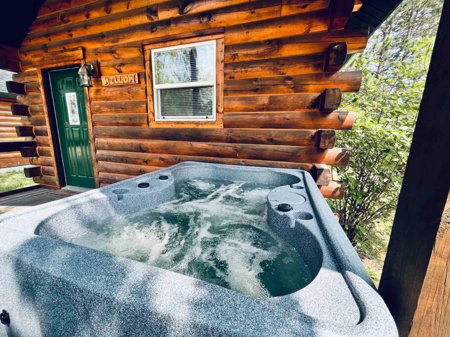 Willow Cabin Thompsonville Екстер'єр фото